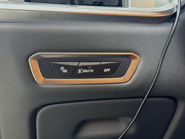 new 2025 BMW X7 car, priced at $95,785
