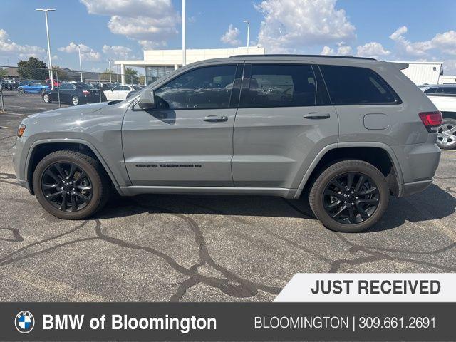 used 2022 Jeep Grand Cherokee car, priced at $26,996