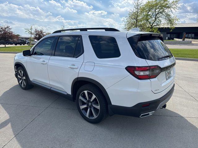used 2023 Honda Pilot car, priced at $48,495