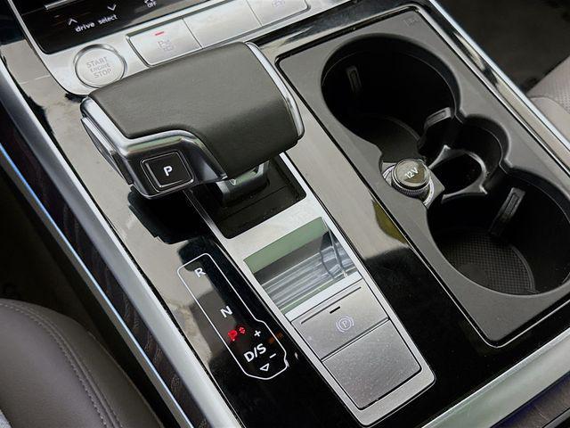 used 2020 Audi Q7 car, priced at $24,994