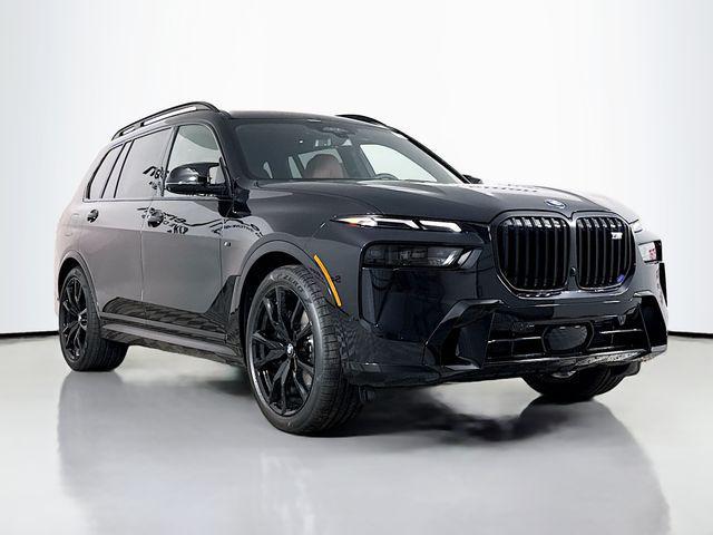 new 2026 BMW X7 car, priced at $125,240