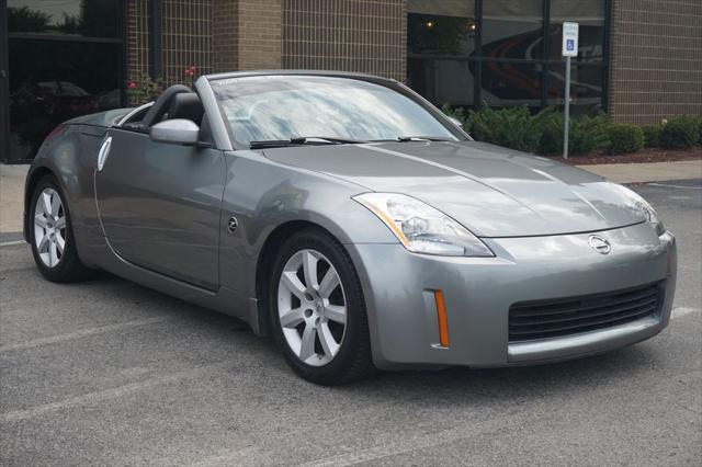 used 2005 Nissan 350Z car, priced at $15,990