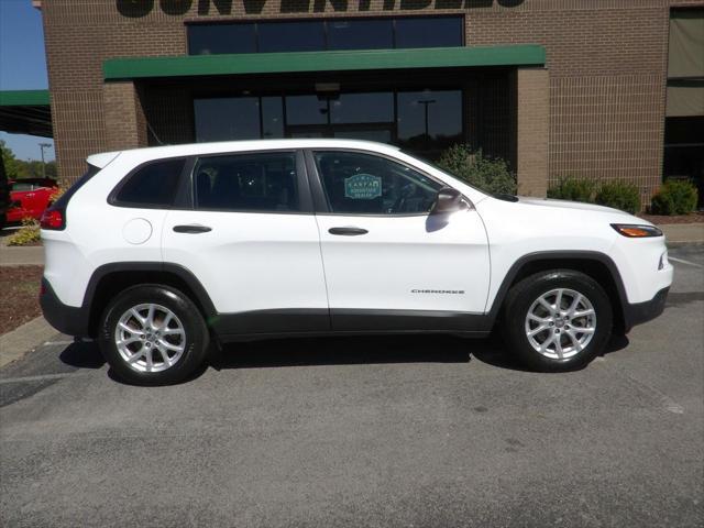 used 2017 Jeep Cherokee car, priced at $17,975