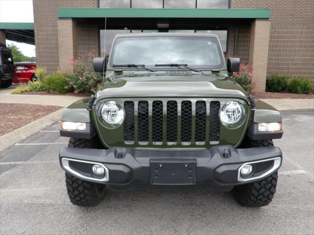 used 2022 Jeep Gladiator car, priced at $38,990