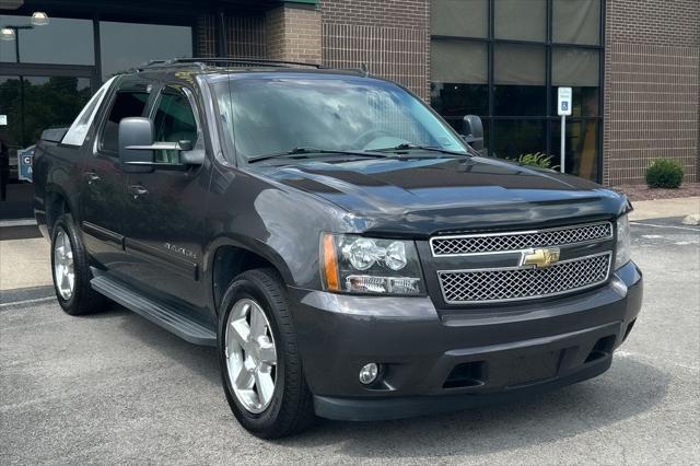 used 2011 Chevrolet Avalanche car, priced at $17,975
