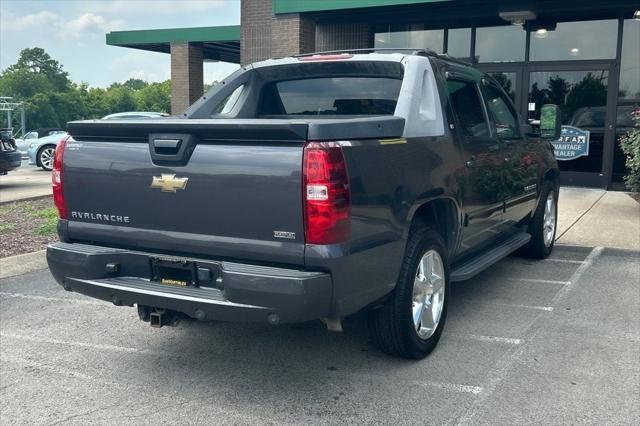 used 2011 Chevrolet Avalanche car, priced at $17,975