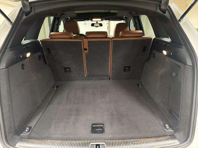 used 2010 Audi Q5 car, priced at $10,995