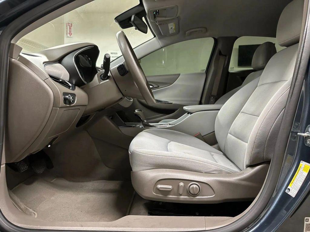 used 2020 Chevrolet Malibu car, priced at $16,499