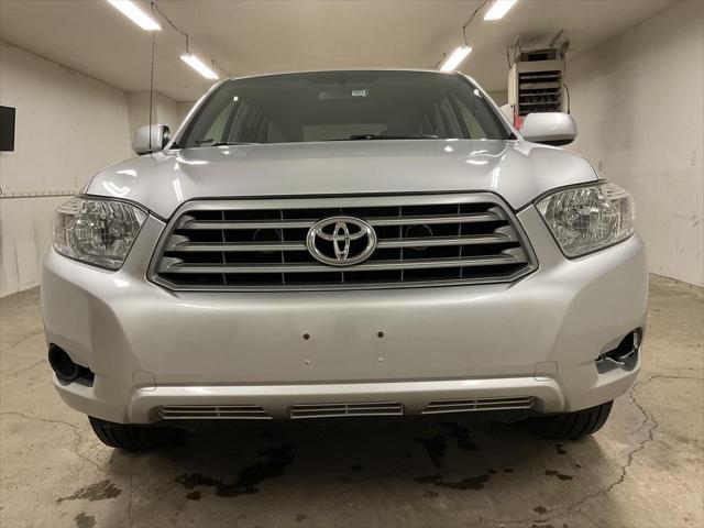 used 2008 Toyota Highlander car, priced at $13,995