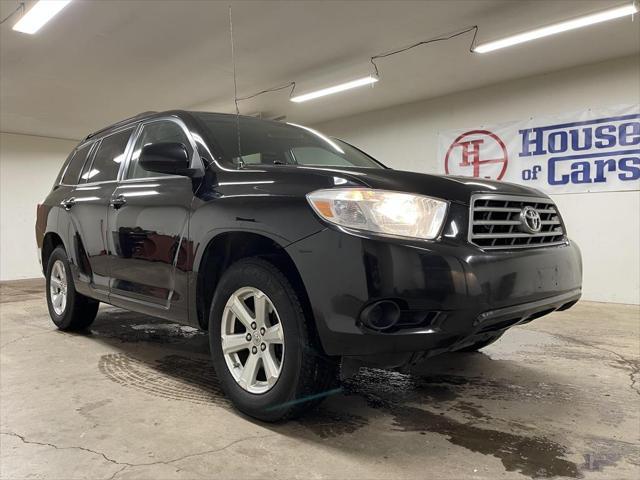 used 2010 Toyota Highlander car, priced at $8,995