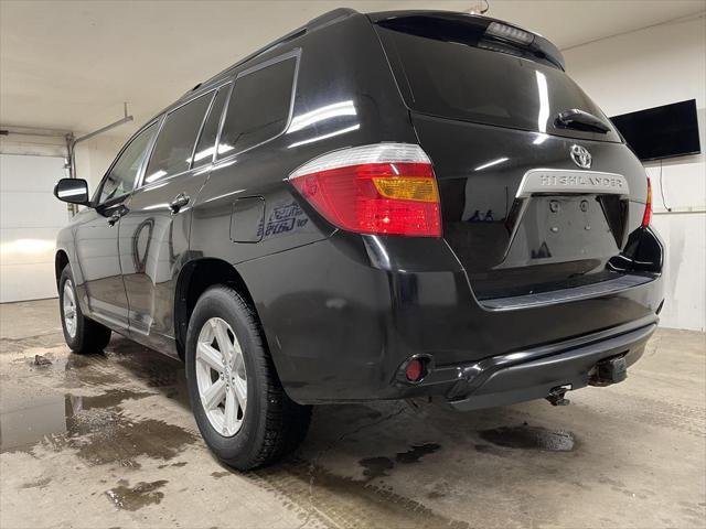 used 2010 Toyota Highlander car, priced at $8,995