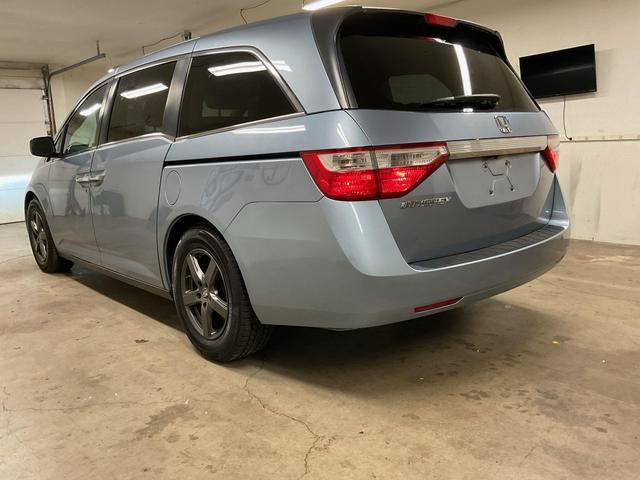 used 2013 Honda Odyssey car, priced at $13,995