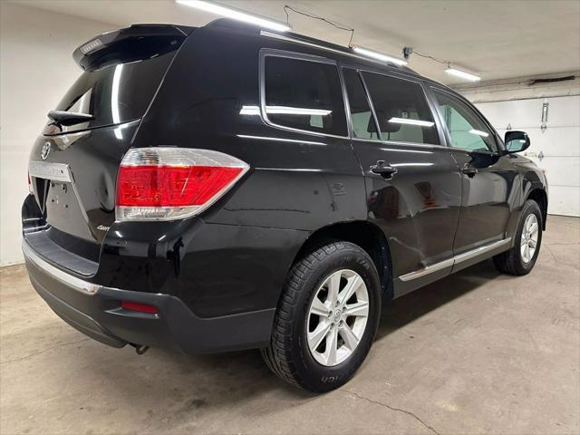 used 2013 Toyota Highlander car, priced at $15,795