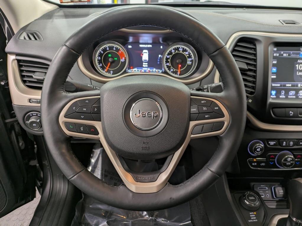 used 2018 Jeep Cherokee car, priced at $17,998