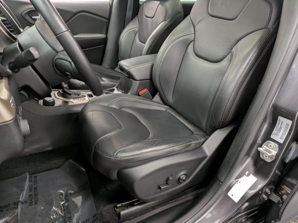 used 2018 Jeep Cherokee car, priced at $17,998