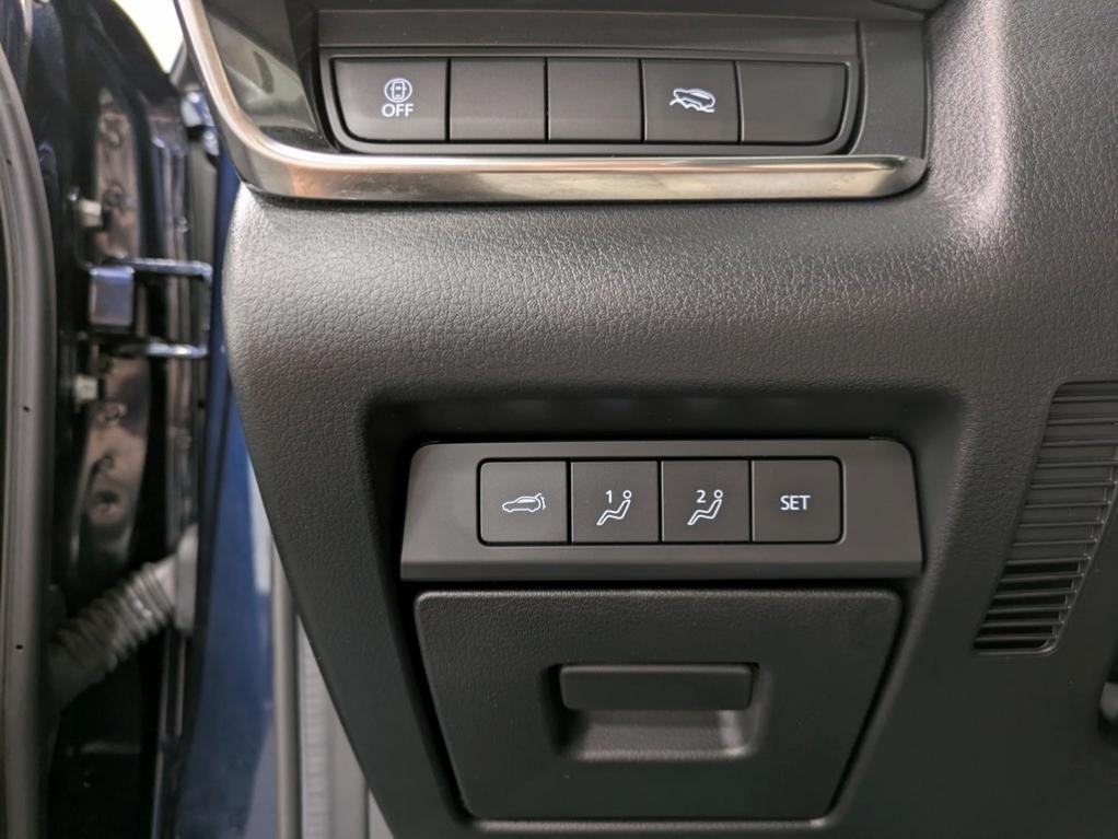 used 2023 Mazda CX-30 car, priced at $24,887