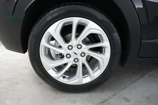 used 2023 Chevrolet Bolt EUV car, priced at $22,999