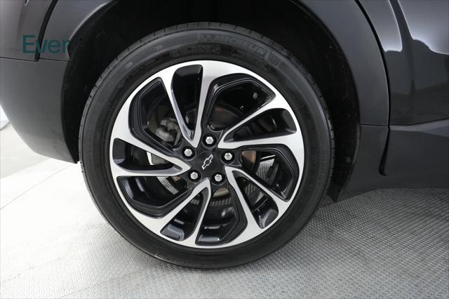 used 2022 Chevrolet Bolt EUV car, priced at $23,999