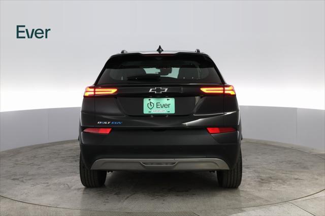 used 2022 Chevrolet Bolt EUV car, priced at $23,999