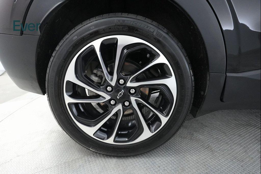 used 2022 Chevrolet Bolt EUV car, priced at $21,499
