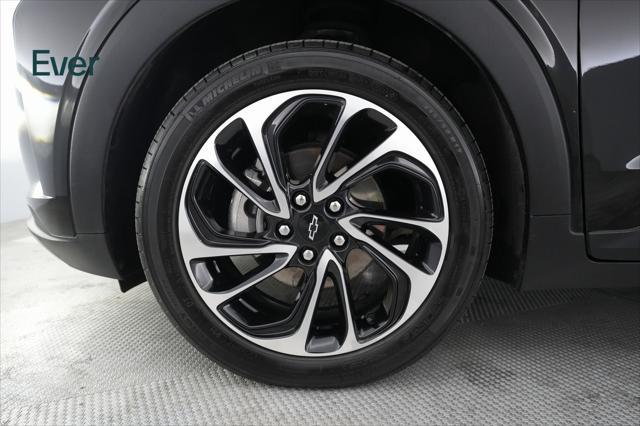 used 2022 Chevrolet Bolt EUV car, priced at $23,999