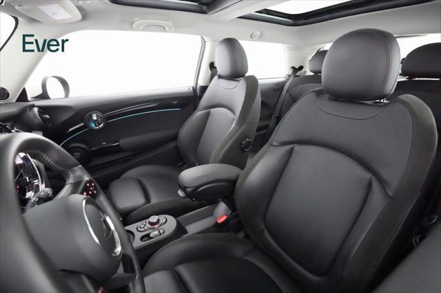 used 2023 MINI Hardtop car, priced at $24,909