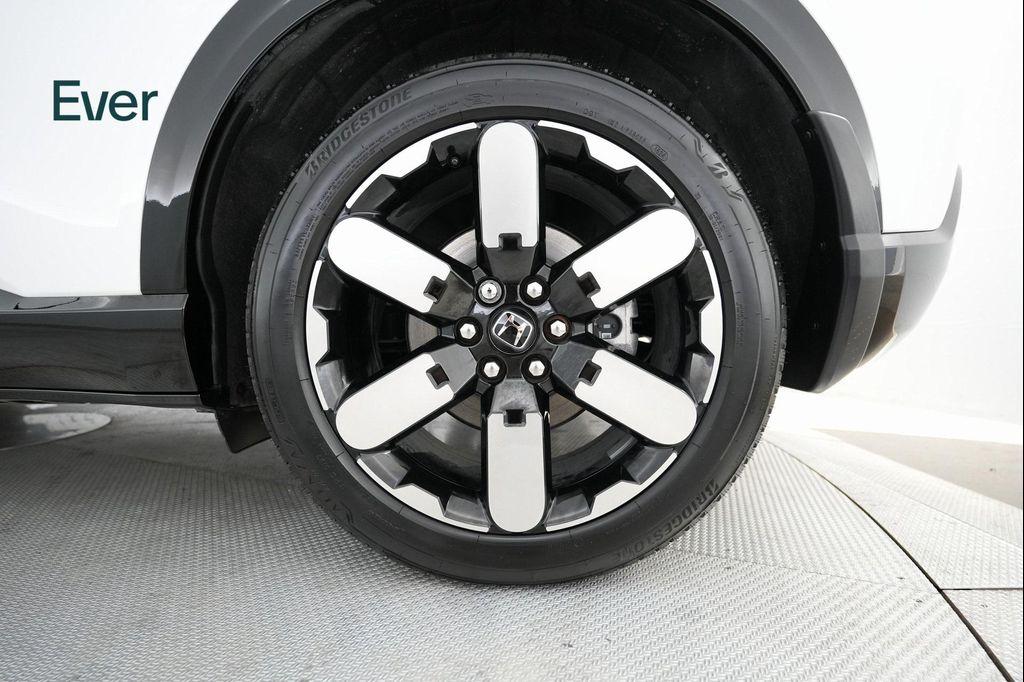 used 2024 Honda Prologue car, priced at $32,444