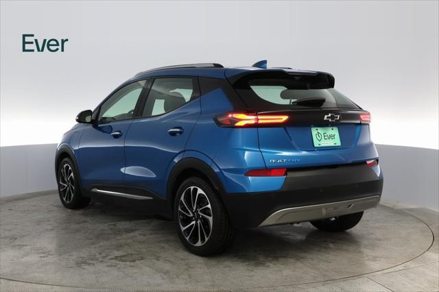 used 2022 Chevrolet Bolt EUV car, priced at $18,999