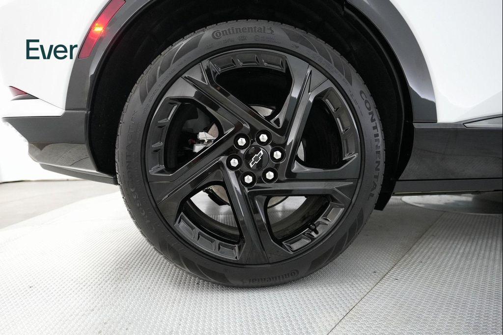 used 2024 Chevrolet Equinox EV car, priced at $28,999