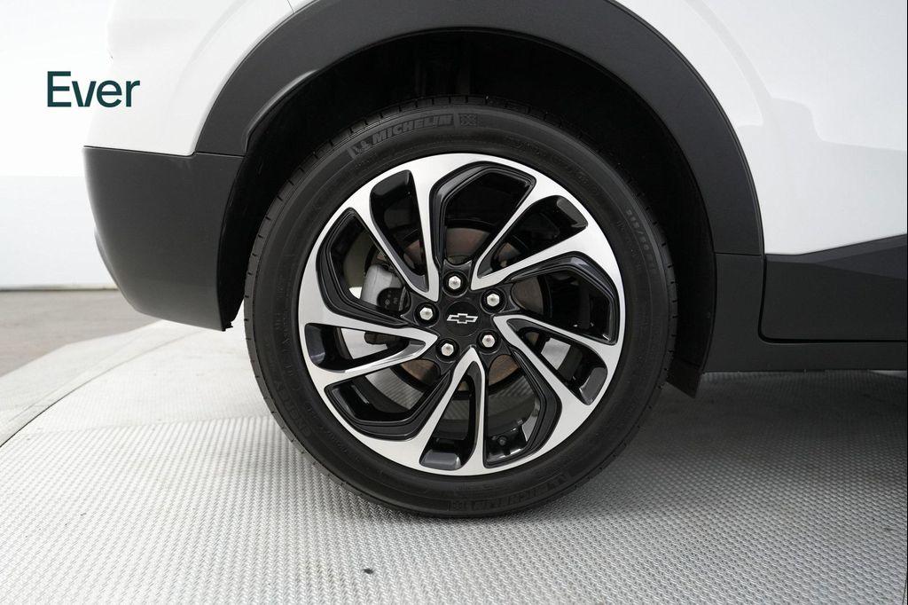 used 2023 Chevrolet Bolt EUV car, priced at $24,909