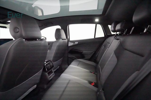 used 2023 Volkswagen ID.4 car, priced at $29,999