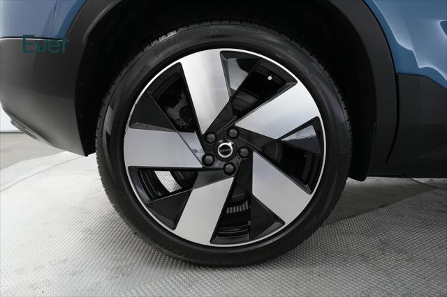 used 2022 Volvo C40 Recharge Pure Electric car, priced at $34,699