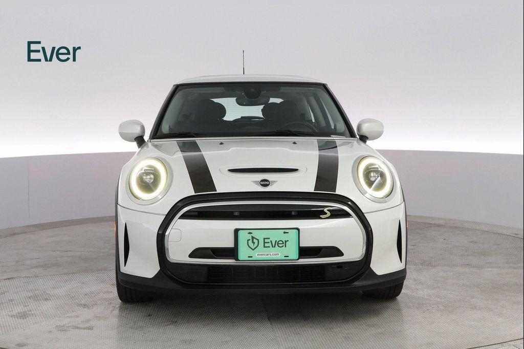used 2024 MINI Hardtop car, priced at $25,999