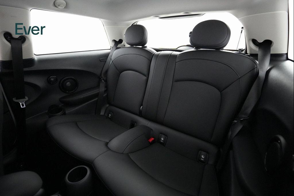 used 2024 MINI Hardtop car, priced at $25,999