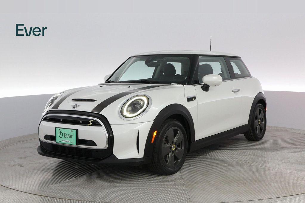 used 2024 MINI Hardtop car, priced at $25,999