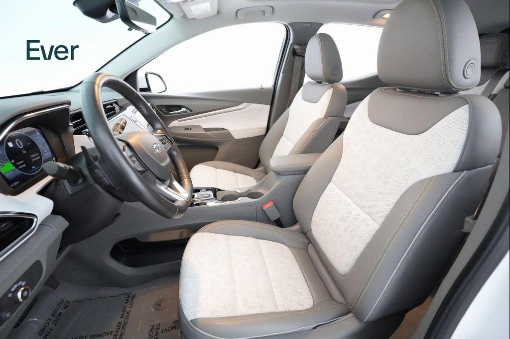 used 2022 Chevrolet Bolt EUV car, priced at $23,999