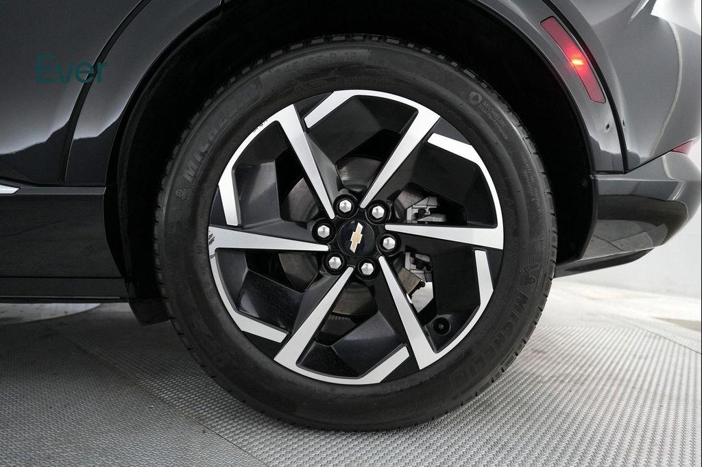 used 2024 Chevrolet Equinox EV car, priced at $24,909