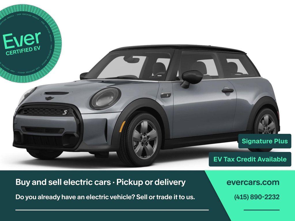 used 2022 MINI Hardtop car, priced at $20,799