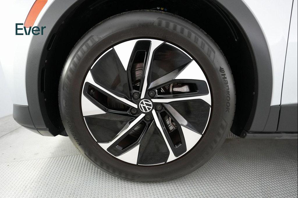 used 2021 Volkswagen ID.4 car, priced at $21,999