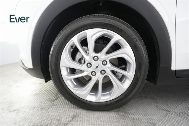 used 2022 Chevrolet Bolt EUV car, priced at $22,444