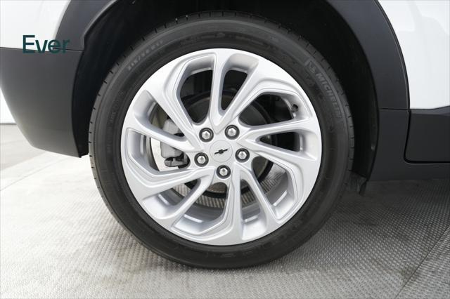 used 2022 Chevrolet Bolt EUV car, priced at $22,444