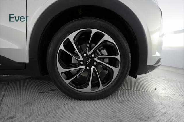 used 2022 Chevrolet Bolt EUV car, priced at $23,699