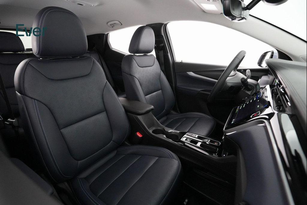 used 2023 Chevrolet Bolt EUV car, priced at $24,909