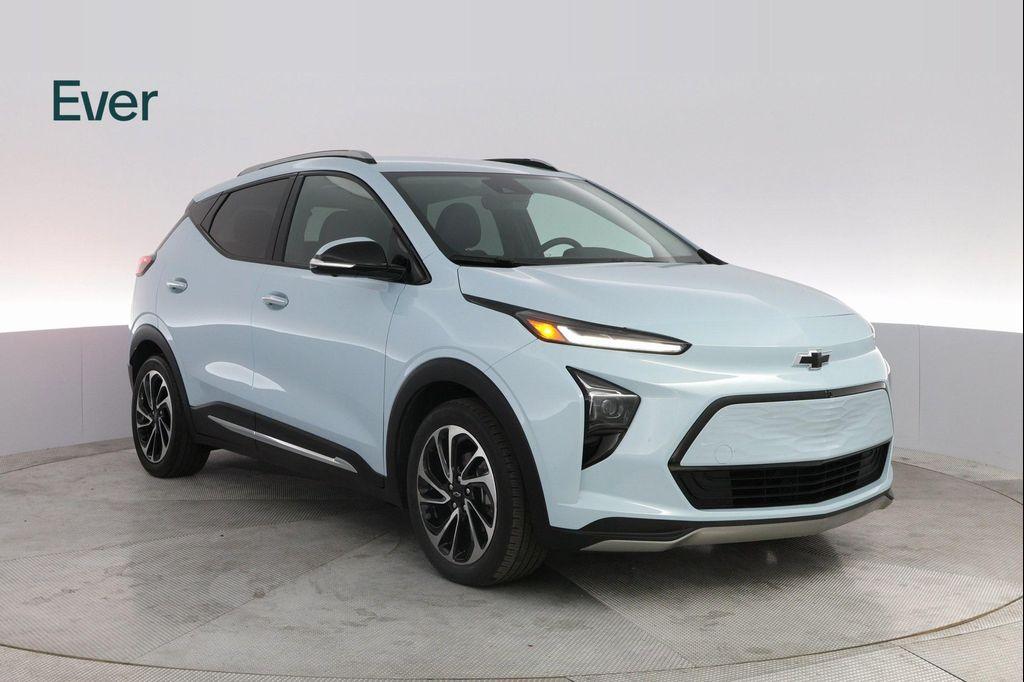used 2023 Chevrolet Bolt EUV car, priced at $24,909
