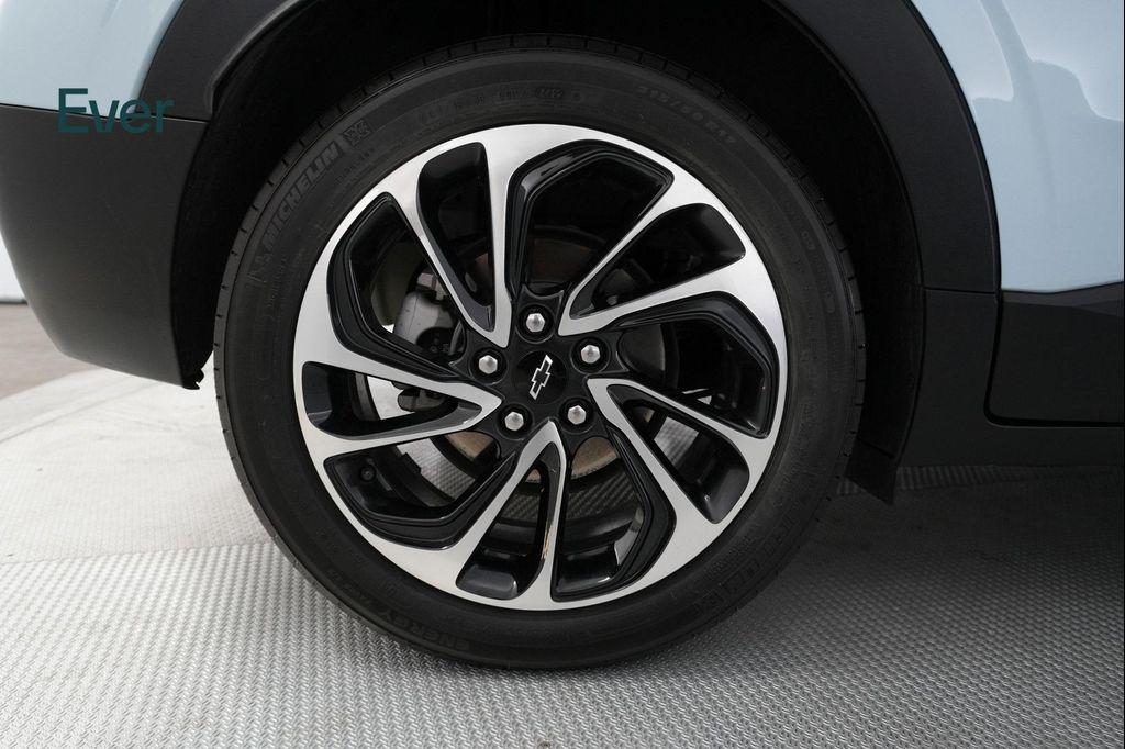used 2023 Chevrolet Bolt EUV car, priced at $24,909