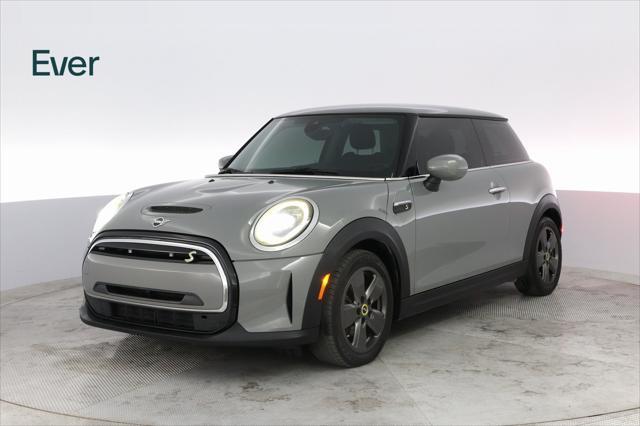 used 2022 MINI Hardtop car, priced at $19,999