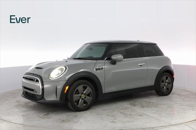 used 2022 MINI Hardtop car, priced at $19,999