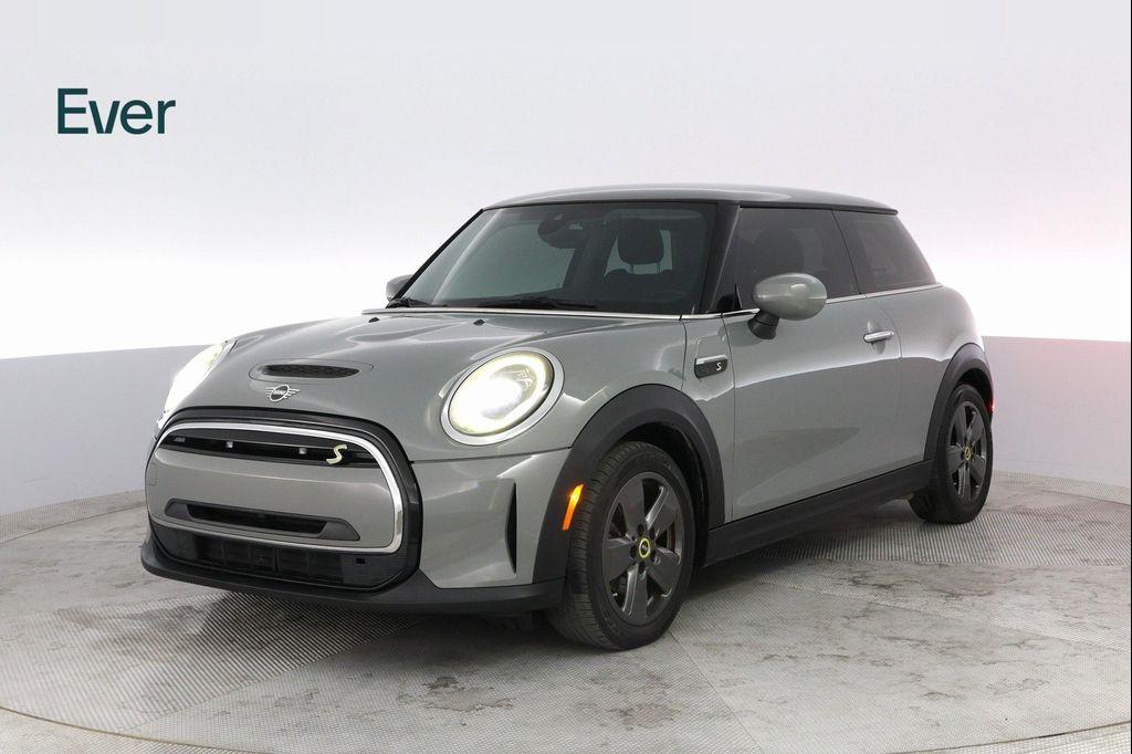 used 2022 MINI Hardtop car, priced at $17,999