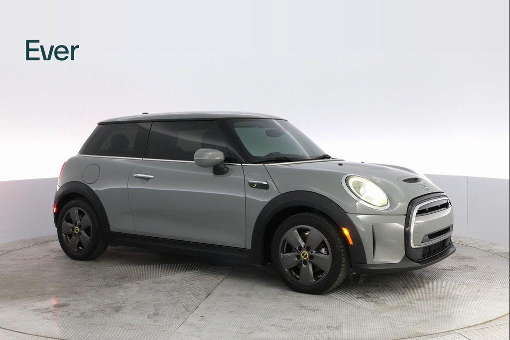 used 2022 MINI Hardtop car, priced at $17,999