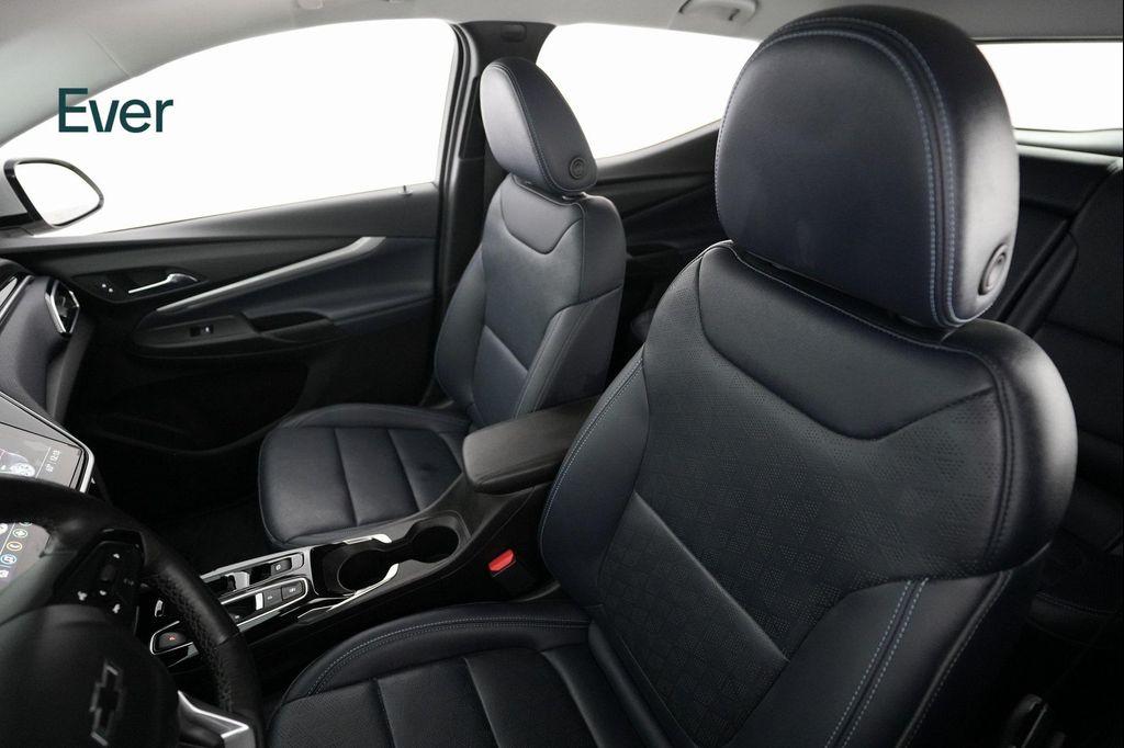 used 2022 Chevrolet Bolt EUV car, priced at $23,299